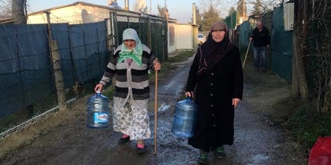 İSKİ'den tankerle su dağıtım ihalesi; Maltepe'de yıllardır suya hasretler