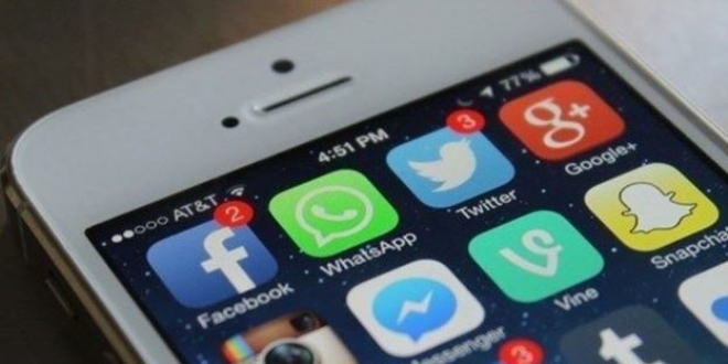 Adım adım WhatsApp Karanlık Mod kullanma rehberi