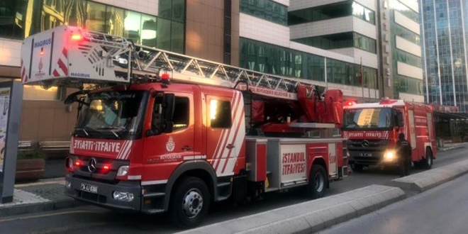 Maltepe Devlet Hastanesinde yangın paniği