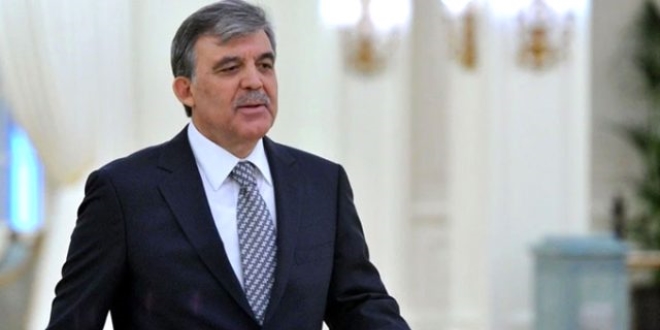 Abdullah Gül'den Elazığ depremiyle ilgili dikkat çeken çıkış