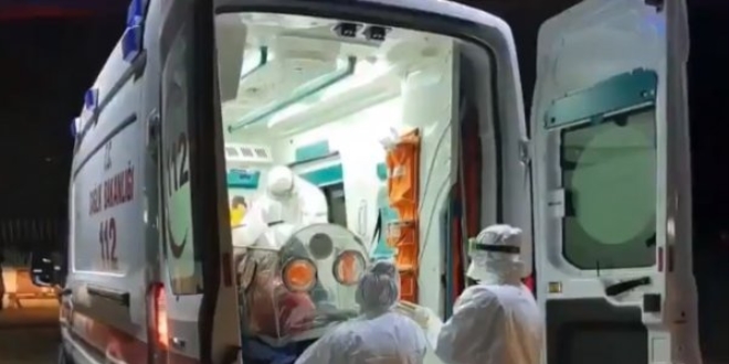 İzmir'de iki Çinli karantina altına alındı