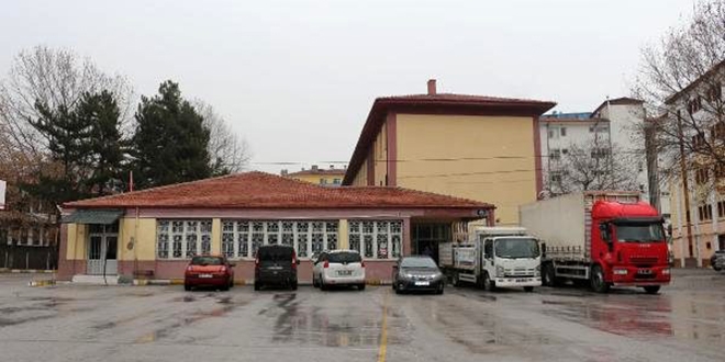 Çankırı'da depreme dayanıksız okula yıkım kararı