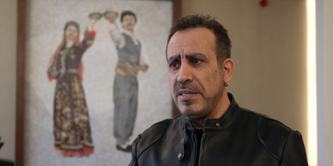 Haluk Levent, depremzedeler için 2 milyon lira topladı