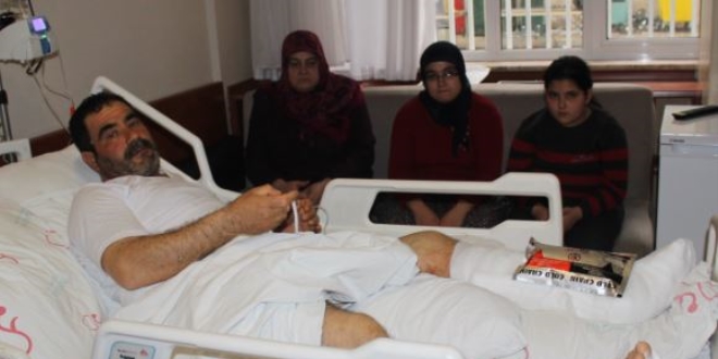 Depremde panikle pencereden atladı, iki bacağını kırdı
