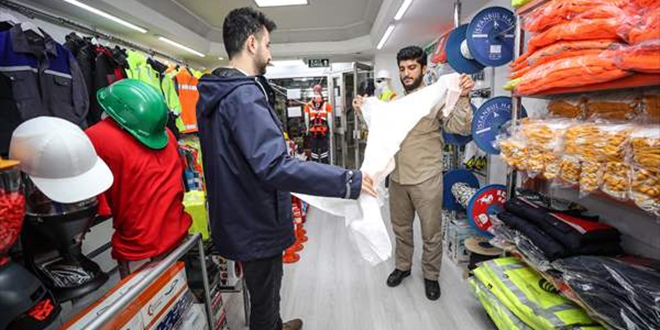 Koronavirüs sonrası Türkiye'de maske stokları tükeniyor