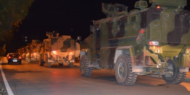 Suriye snrna askeri ara ve komando takviyesi
