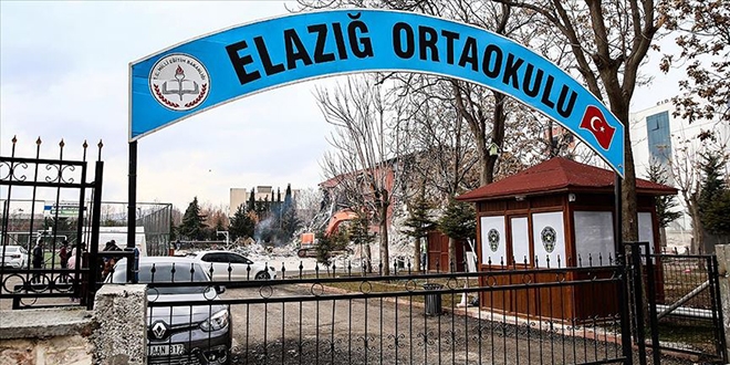 Elazığ'da hasarlı 80 okulda eğitim yapılmayacak