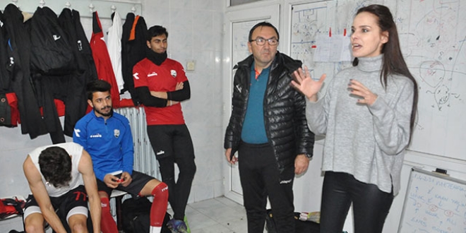 Kadın kulüp başkanı ilk maçında mağlubiyet yaşadı