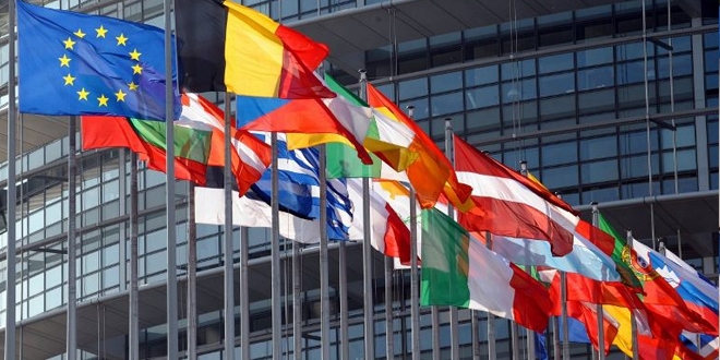 AB'den �dlib'de sivillere y�nelik sald�r�lar�n durdurulmas� �a�r�s�