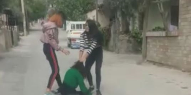 Kızların oluşturduğu çete dehşet saçıyor