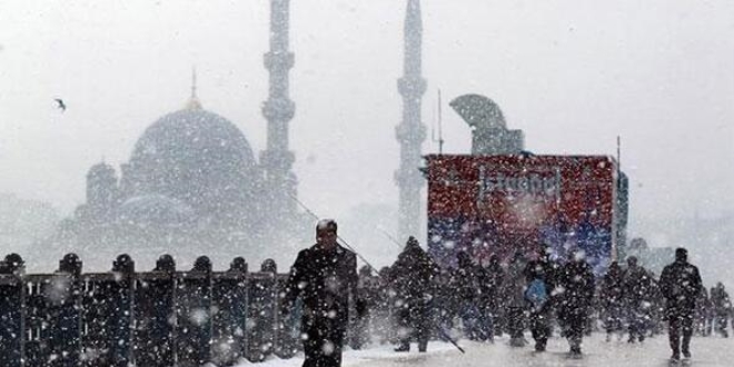 Marmara Bölgesi'nde aralıklı kar yağışı bekleniyor