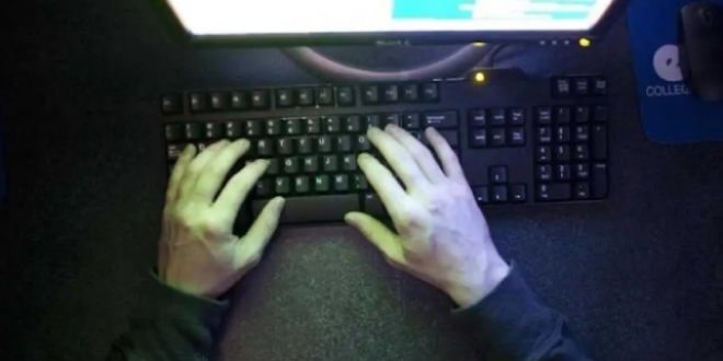 Hackerlar Twitter'ın hesaplarını ele geçirdi