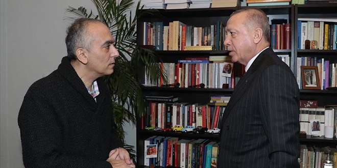 Erdoğan, AK Parti'li Esayan'ı evinde ziyaret etti