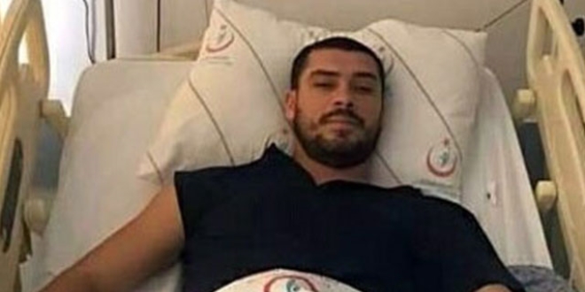 Kurşun cep telefonuna isabet etti, hayatta kaldı