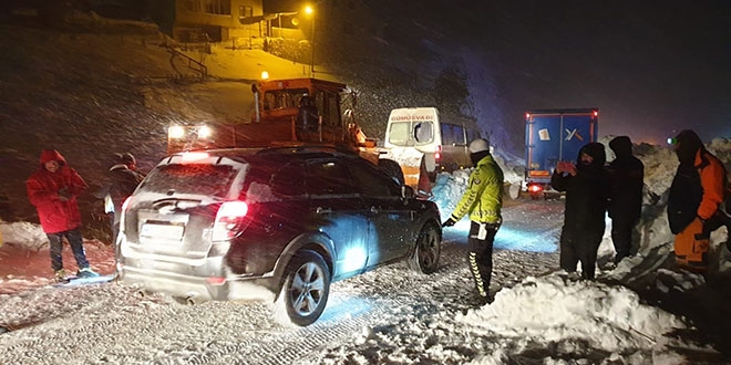 Trabzon Valiliği çığ uyarısını yineledi