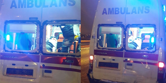 Hasta sevk eden ambulans kaza yapt: 1'i hemire, 2 yaral