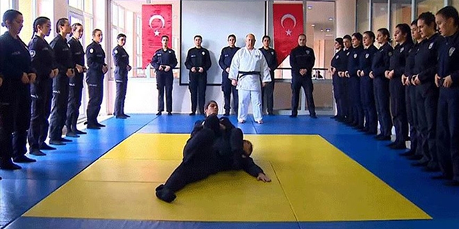 1000 kadn polis aday judo eitimi alyor