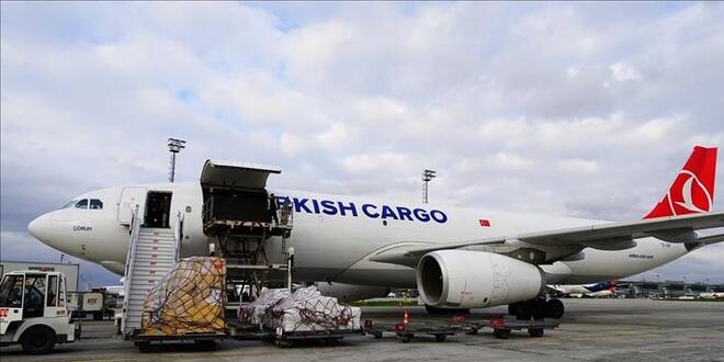 Turkish Cargo, Çin'e tıbbi yardım malzemesi taşıdı