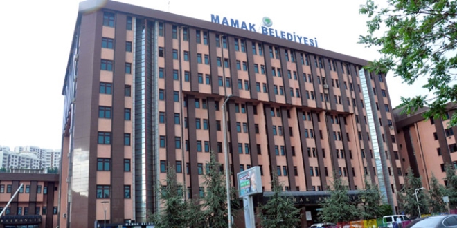Mamak Belediyesi hizmet alamayınca video çekti