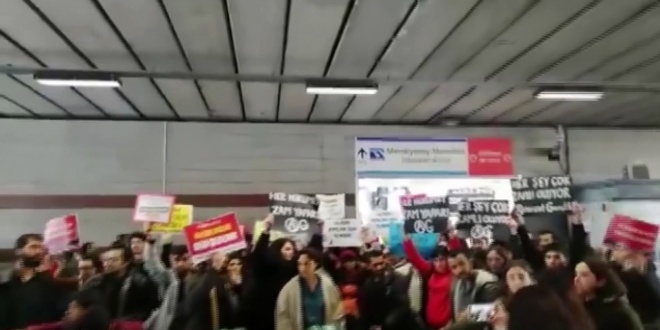 Öğrencilerden İBB'nin ulaşım zammına protesto: Her şey çok zamlı oluyor
