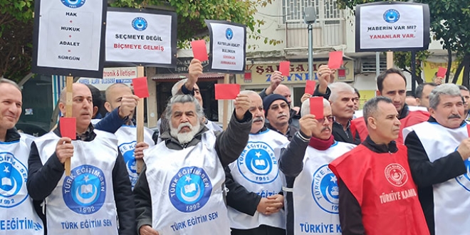 İşçilerden belediye başkanına 'kırmızı kart'