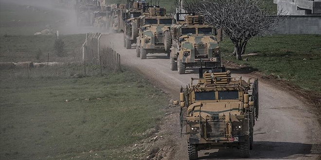 Komandolar Fetih Suresi eşliğinde sınıra gitti