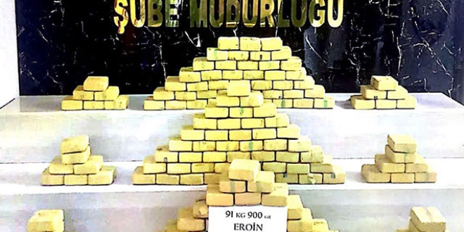 Yolcu otobüsünde ele geçirildi! Değeri 41 milyon lira