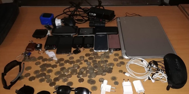 Hırsızlık yaptığı otomobilin sahibi tarafından suçüstü yakalandı