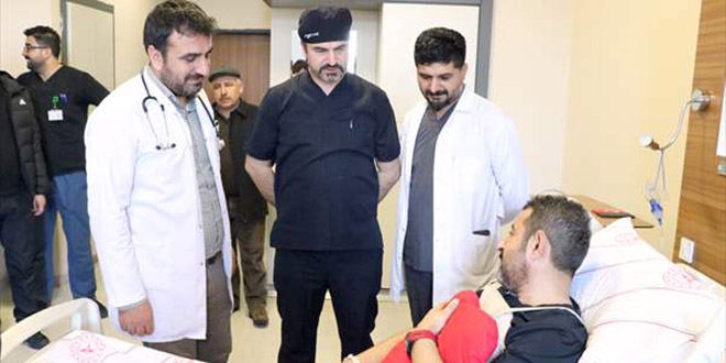Ambulans şoförü, taşıdığı hastayla aynı hastalığa yakalandı