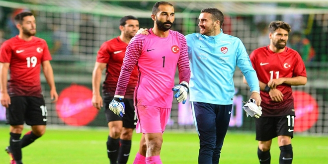 Karius gidiyor, Volkan geliyor