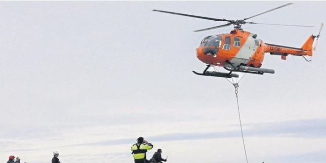 Harita Genel Müdürlüğü personeli GNSS istasyonunu kurdu