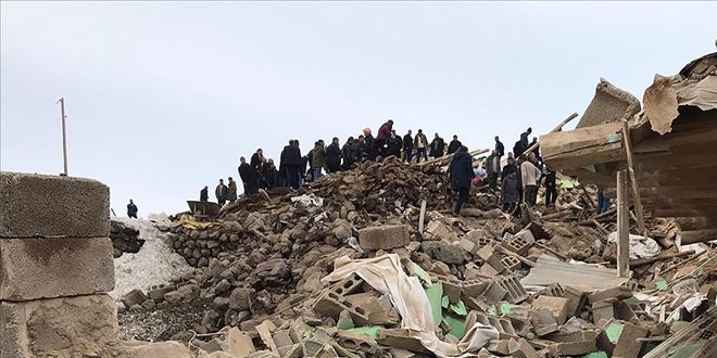 CHP deprem nedeniyle Van'a heyet gönderecek