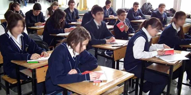 Liselerde, tek sorun sınıf tekrarı mı?
