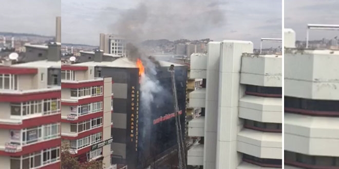Ankara Kızılay'da korkutan yangın