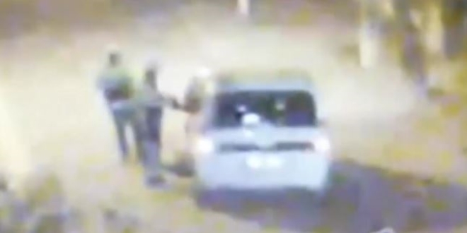 Polis memurunu aracıyla sürükleyen sürücü tutuklandı