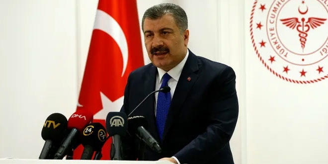 Virüs şüphesi olan kişinin olduğu uçak Türkiye'ye indirilmedi