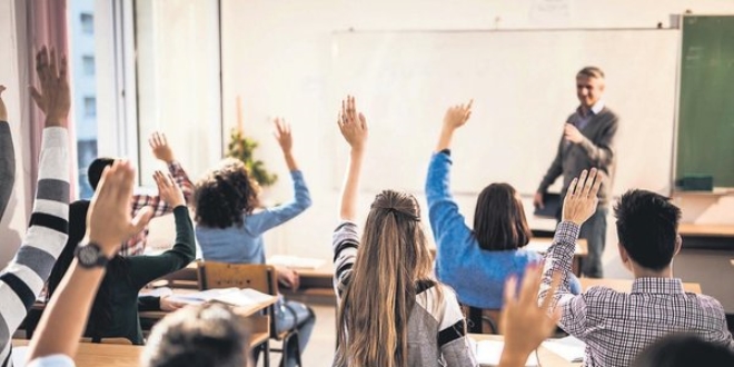 Liselerde ikili eğitime gerek kalmayacak