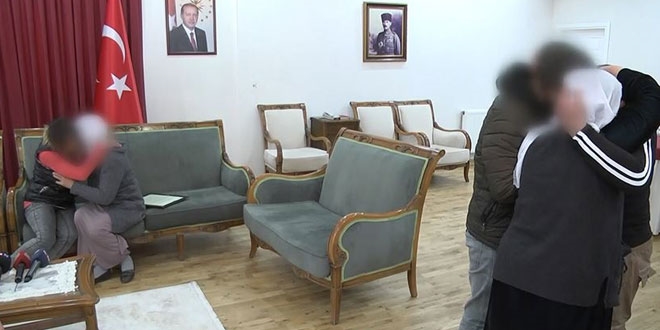 Diyarbakır eyleminde 2 aile daha evladına kavuştu