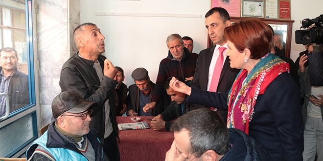 Kahvehanede Akşener'e HDP tepkisi