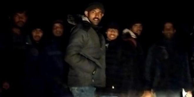 Türkiye kapıları açtı, mülteciler sınıra akın ediyor