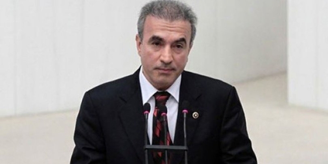 Ak Partili Bostancı: Salı günü Meclisin toplanmasını isteyeceğiz