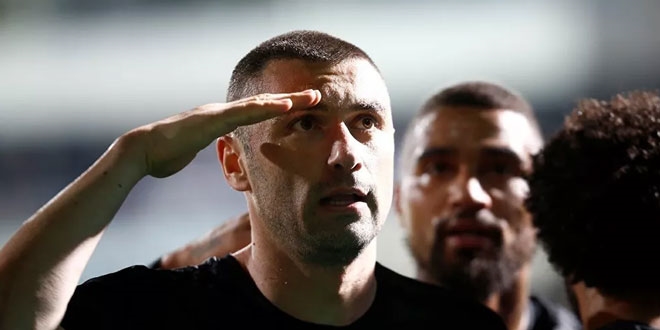 Burak Yılmaz: Devletimiz bizden ne isterse yapmaya hazırız
