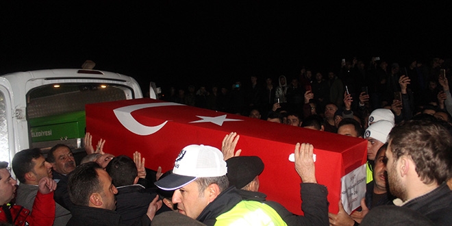 Şehit Uzman Çavuş Özdemir'in naaşı Yozgat'a getirildi