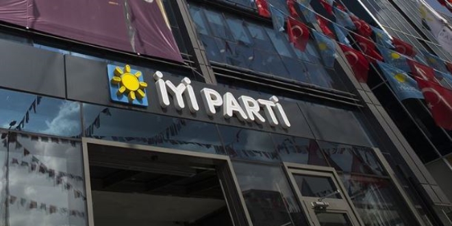 İYİ Parti'de 700 ilçe kongresi tamamlandı