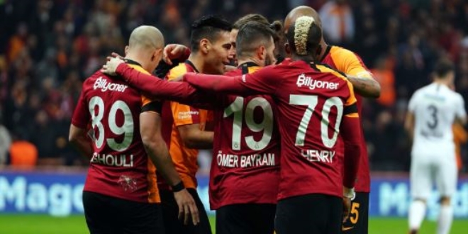 Galatasaray evinde 7 maçtır yenilmiyor
