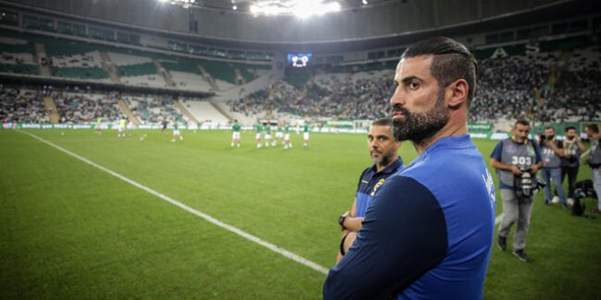 UEFA'dan Volkan Demirel paylaşımı