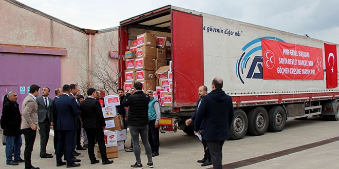 MHP'nin 'göçmen kreşi' yardım tırı Edirne'ye ulaştı