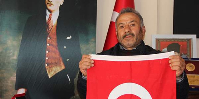 Sivas'da buzağısını satan besici parasını TSK'ya bağışladı