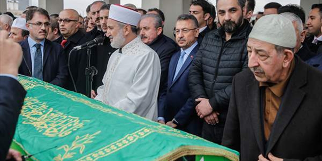 Hafız İsmail Coşar ve eşi son yolculuğuna uğurlandı