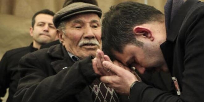Şehit Babası ayakkabısı çamurlu diye Bakan'ın arabasına binmemiş